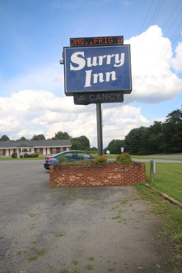 Surry Inn - Dobson Εξωτερικό φωτογραφία